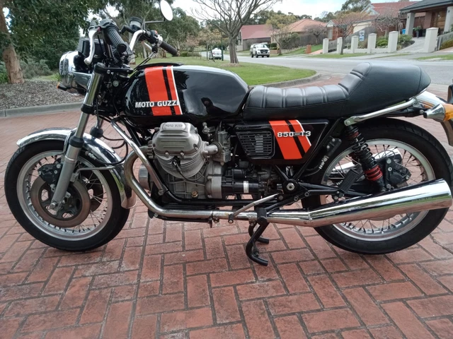 MOTO GUZZI 850 t3 1975 Black