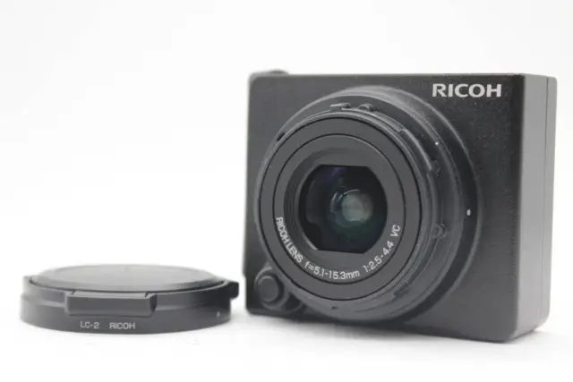 Poor Condition Ricoh S10 5.1-15.3Mm F2.5-4.4 Vc Gxr Lens C8551