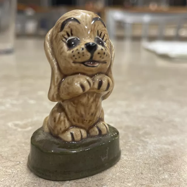 Dog Figurine Puppy Hound Beagle Ceramic Occupied Japan 2- 1/2" Vintage