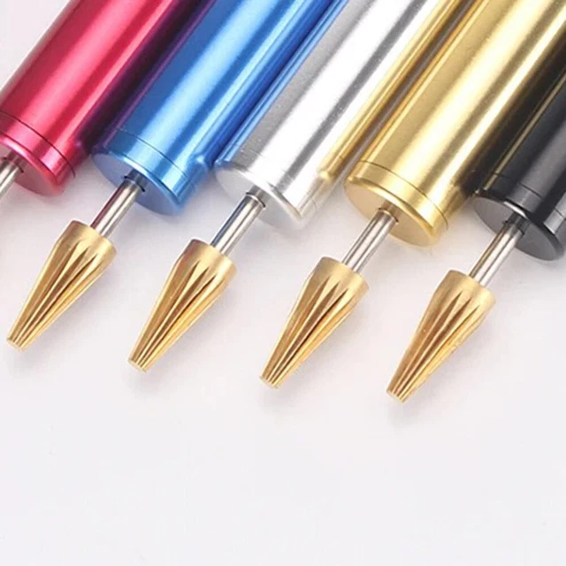 Precise and Even Edge Treatment with Leather Edge Paint Roller Applicator