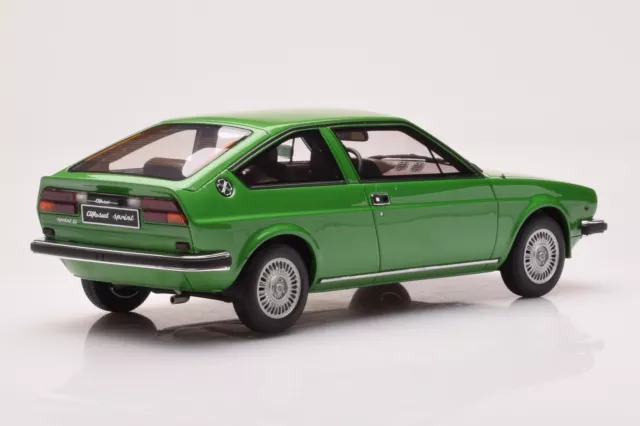 OT1043 Alfa Romeo Sud Sprint Green Otto 1/18 2