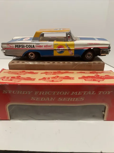 Rare Vintage 1960's Pepsi-Cola Tin Friction Car Japan w/Original Box