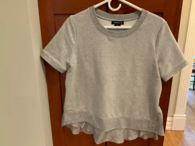 Trouve womens grey short sleeve shirt medium