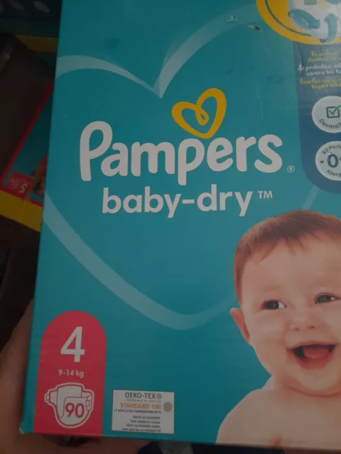 Pampers 90 Couches Pampers baby-dry Taille 4 de 9 à 14kg Mega Pack