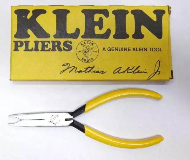 KLEIN TOOLS USA Specialty Grabber Curved Tip Pliers D319-B OLD STOCK IN BOX