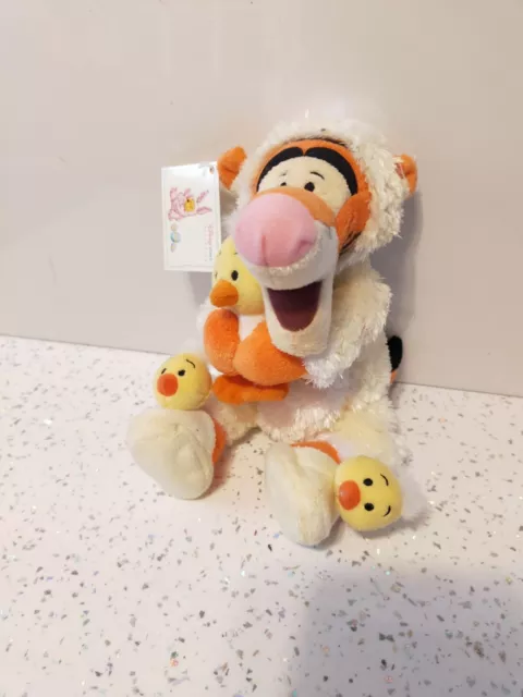 NWT Easter Tigger With Chick Disney Store Exclusive Winnie The Pooh 9" Plush