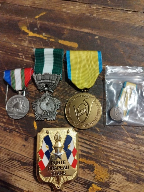 Achetez Médailles militaires et civils - Magnino Décorations - Vente de Médailles et Décorations
