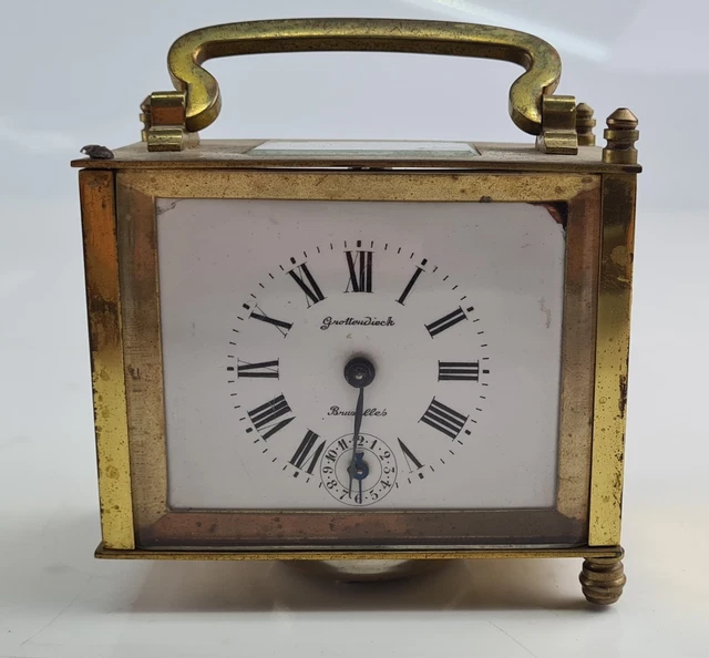 Réveil / Pendulette de voyage Rapport BAGATELLE rouge - R240