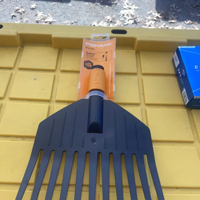 Fiskars Quikfit 11 Tine Replacement Shrub Rake Head