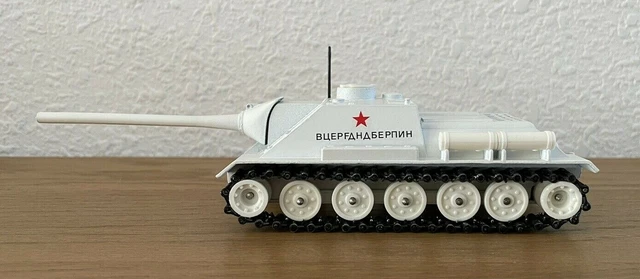 SOLIDO MILITAIRE WW2 char Russe SU 100 D-10S L54 modèle 1944 en livrée