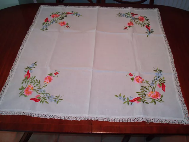 EMBROIDERED TABLE CLOTH 32" x 32"