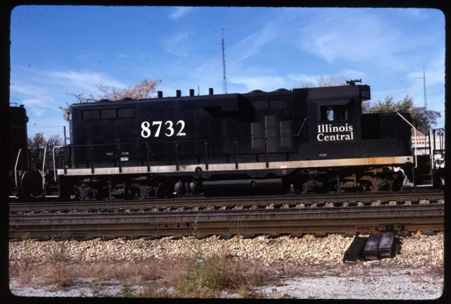 Original Rail Slide - IC Illinois Central 8732 no location 10-22-1989