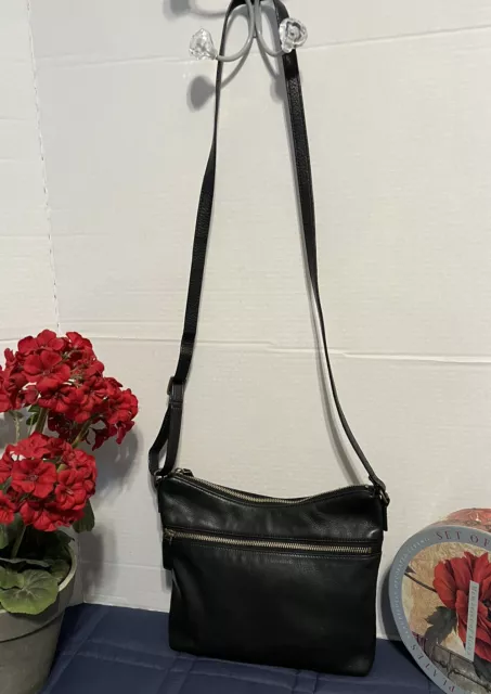 Margot New York Soft Leather Cross Body Purse Adjust.  Strap Black Top& Side Zip