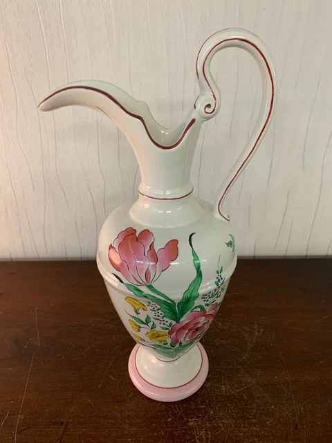 AIGUIERE ET SON COUVERCLE EN FAIENCE DE ROUEN DU XVIIIEME SIECLE, A
