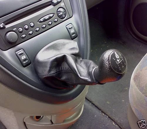 Citroen Xsara Picasso HDI Casque de Vitesse en Cuir Noir