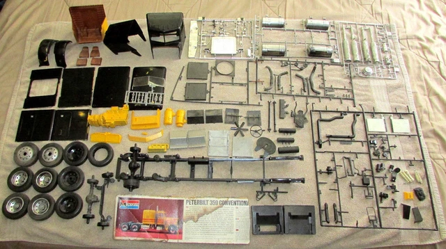 Maquette Camion 1/16 MONOGRAM Ref 2500 Peterbilt 359 Conventional