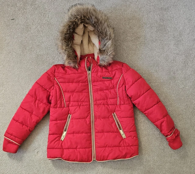 Mckenzie red coat 2025