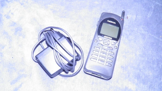 Altes Nokia Handy Modell System.