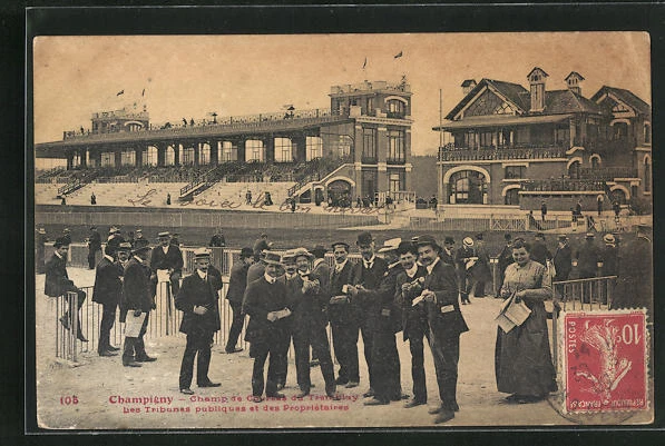 CPA Champigny, Champ de Courses du Tremblay, Les Tribunes pubilques et des Prop