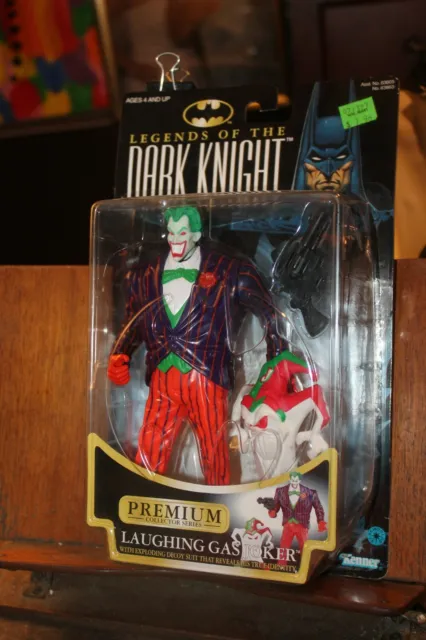 Legends Dark Knight Action Figure Sealed Card 1997 Kenner Premium Laughing Joker