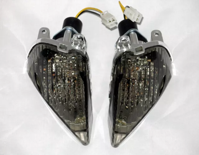 Schwarze LED Heck Blinker Suzuki GSX R 1000 K5 K6 2005 2006 smoked LED signals