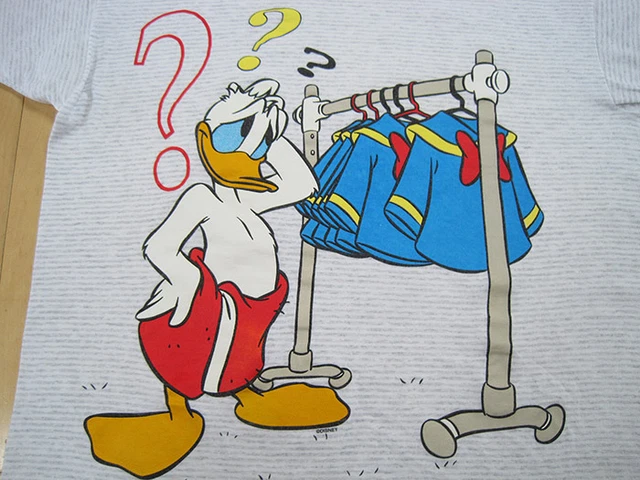 GREAT-striped-DONALD-DUCK-WARDROBE-decis