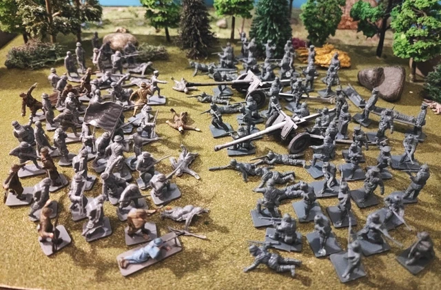 Lot De Soldats Anciens Allemagne - Figurines Lineol Vintage, Collection