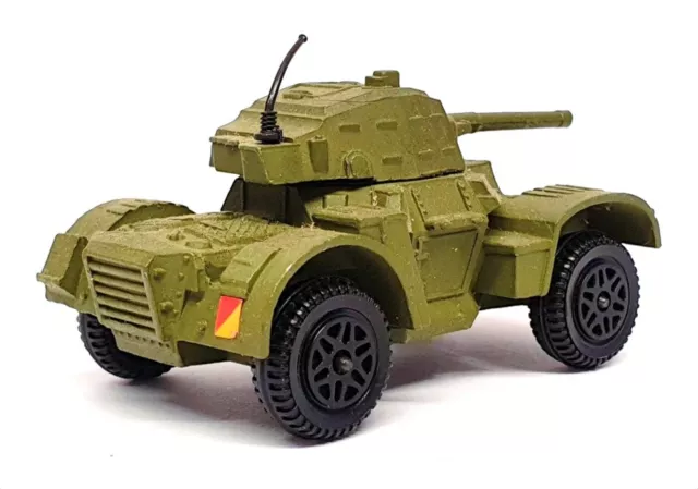 Dinky Toys Original Diecast 676 - Daimler Armoured Car - Green 2