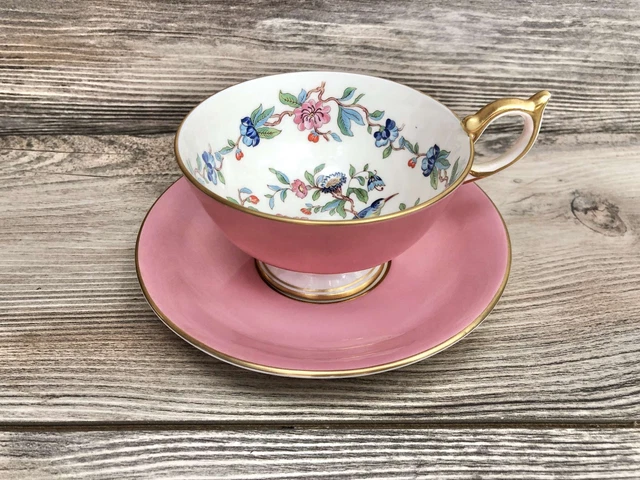 Aynsley Pembroke Bird of Knowledge Teacup Saucer Pink