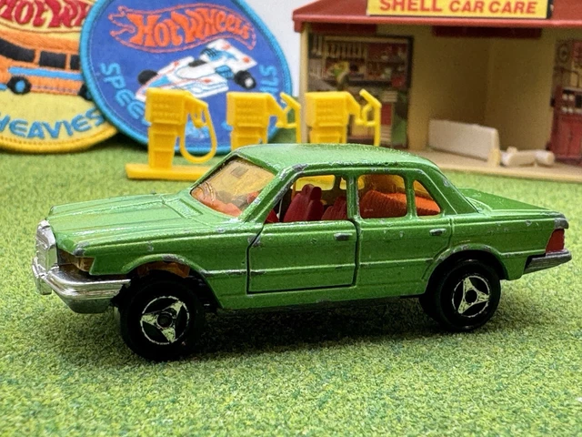MERCEDES 450 SEL Vert MIRA 1:43