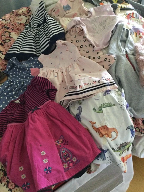 Pacchetto di vestiti ragazze età 2/3 include 2 maglioni 7 top e 4 abiti età