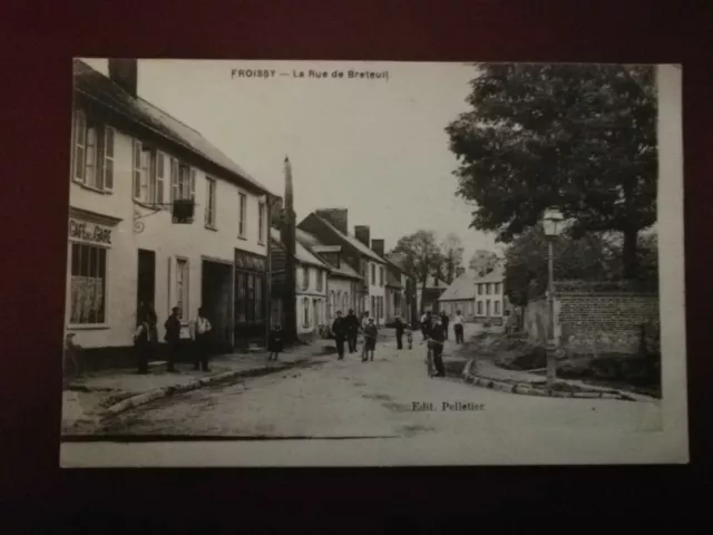 CPA - 60 - FROISSY - La Rue de Breteuil