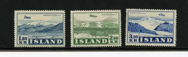 Islandia #C27-C29 (I582) Comp 1952 Vistas con avión, M, LH, FVF