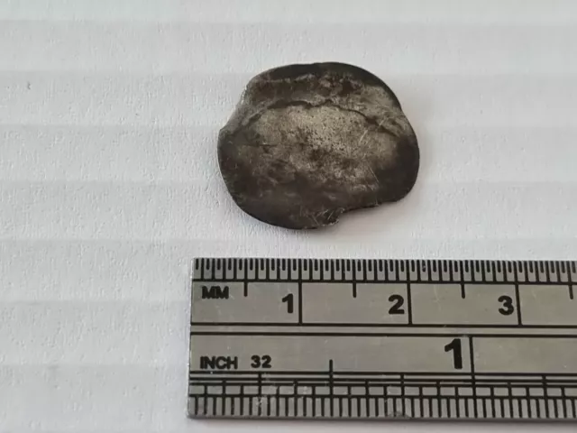 Lovely silver post Medieval old type love token/coin worn with rubbing. LK357 2