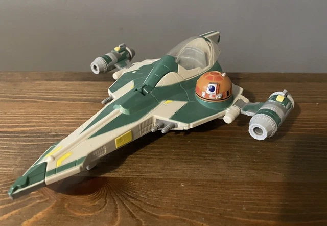 Star Wars Clone Wars Yoda's Jedi Attack Star Fighter per action figure 3,75