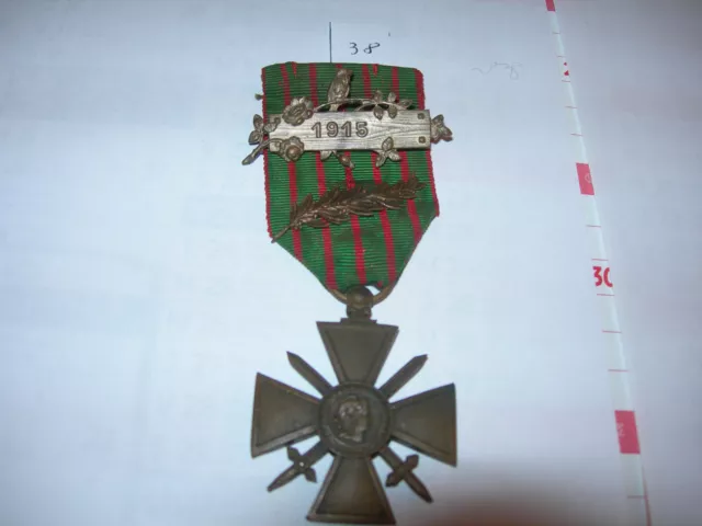 militaria médaille militaire croix de guerre avec 1 broche + palme n°38