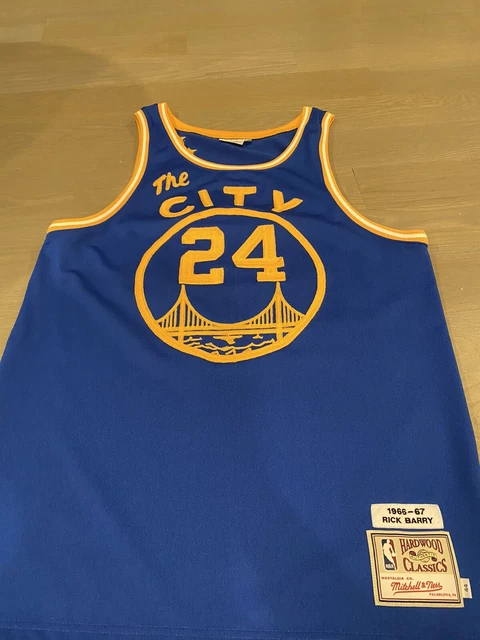 1966-1967 Rick Barry Mitchell & Ness GSW Warriors Jersey Steph Curry Nike Sz 44 1966-1967 Rick Barry Mitchell & Ness GSW Warriors Jersey Steph Curry Nike Sz 44
