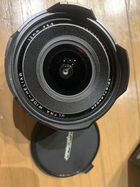Voigtlander Heliar Ultra-Wide Heliar 12-12mm F/5.6 Aspherical Lens