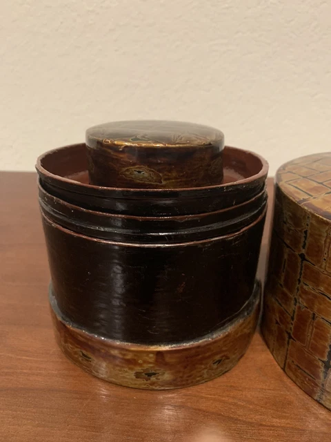 Antique BURMESE Lacquer Round Wood Betel Nut Box Container With Four Compartment 6