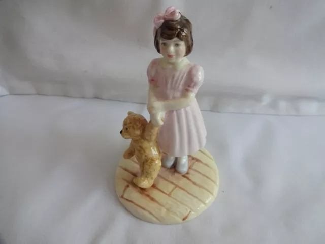 Royal Doulton Figurine HN 4103 SUGAR AND SPICE Height 12 cm