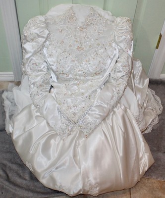 Vintage 1980'S Wedding Dress Long Puffy Sleeves Cathedral Train Size 10