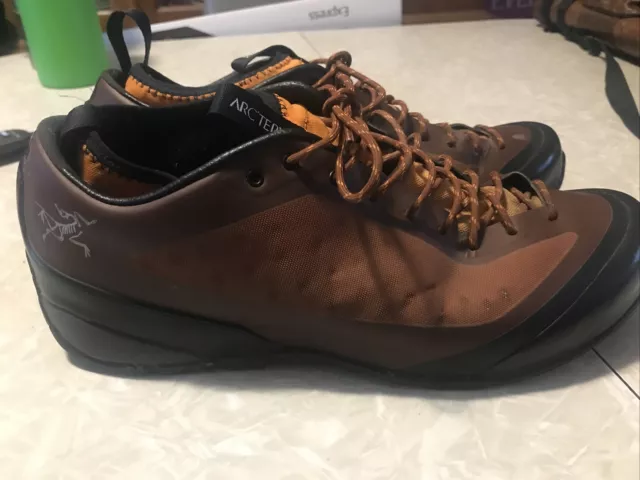 Acrux  FL GTX  Approach Mens Shoes Size 12 By Arcteryx 2