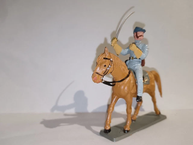 Starlux / STARLUX cavaliers sudistes / nordistes, cowboys, soldats... - Collection