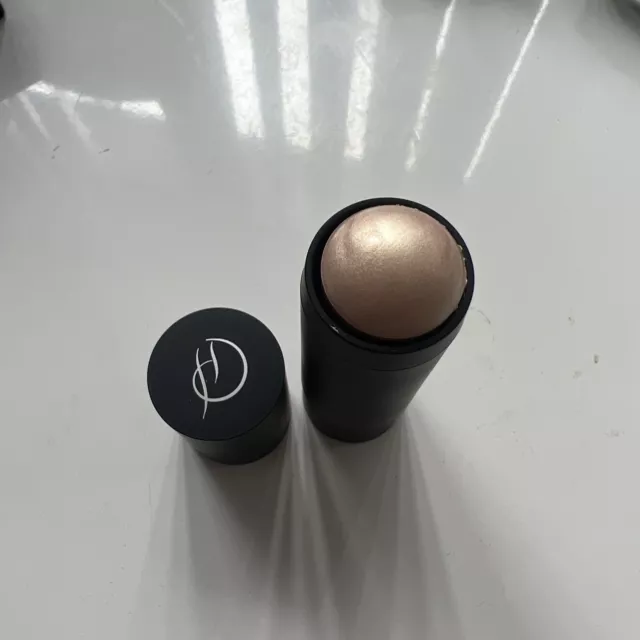 HD Brows Glow Stick - Champagne