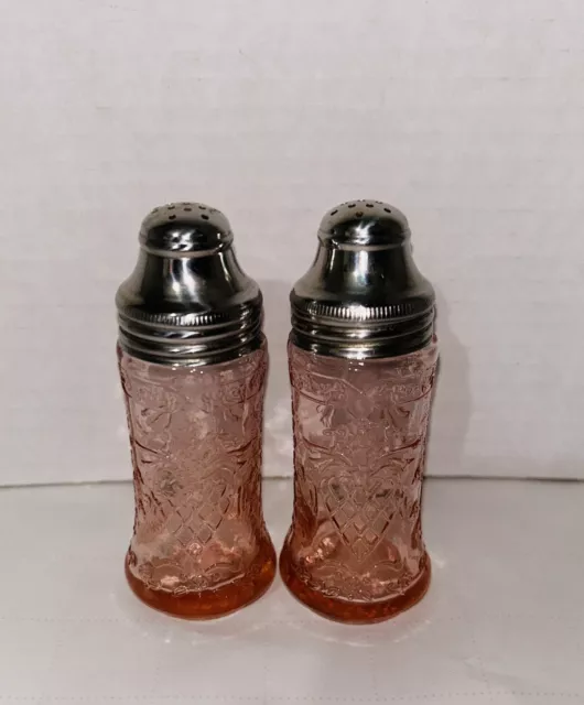 Pair Vtg Pink Depression Glass 4” Salt & Pepper Shakers Metal Tops Roses Hearts