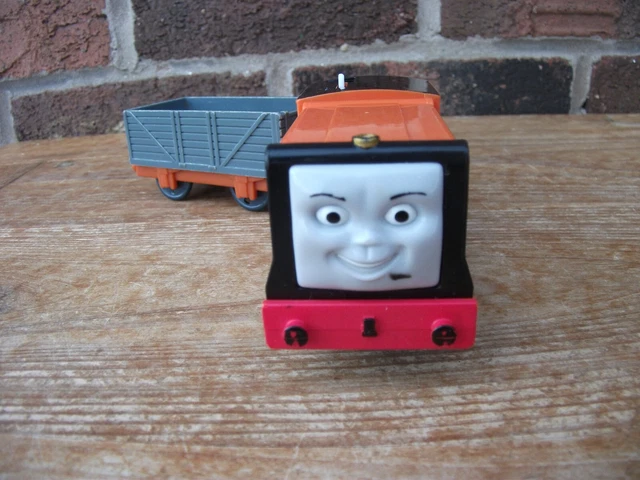 THOMAS THE TANK Engine & Friends Tomy Trackmaster Train - Rusty & Truck ...