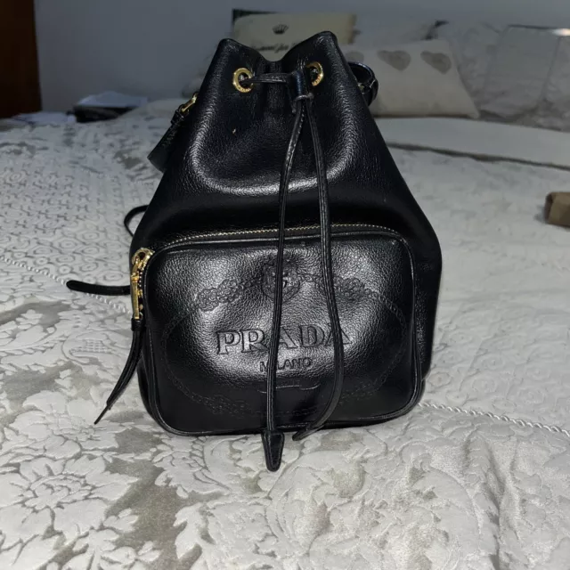 Prada Vitello Phenix Cammeo Leather Stripe Strap Bucket Bag 1BE057 – Queen  Bee of Beverly Hills
