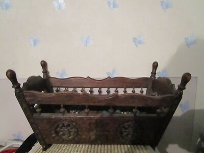 art populaire PETIT MEUBLE BRETON JOLI BERCEAU LIT BEBE ESTAMPILLE 35 CM LONG 