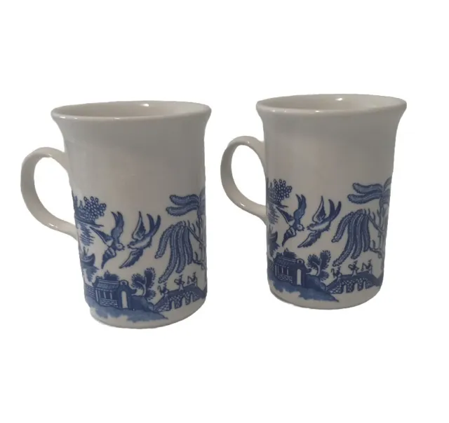 2 Blue Willow Churchill England Coffee Mugs Hot Chocolate Tea Cup Vintage