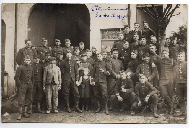Thème VIE MILITAIRE & Guerre - CARTE PHOTO Non située - 1er Cantonnement 1914